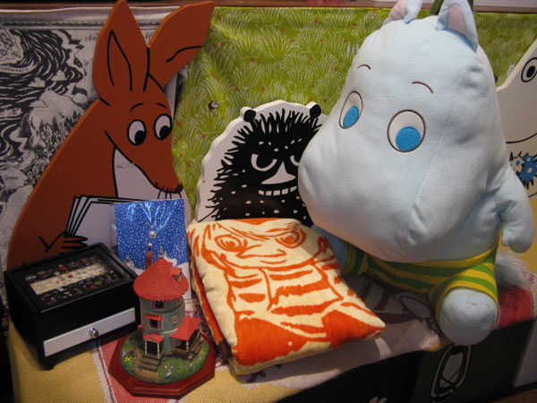 8 16 土 より 夏の福引大会開催 ムーミン公式サイト