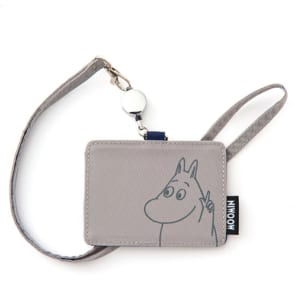 くすみカラーが可愛い 便利なリール付きパスケース ムーミン公式サイト