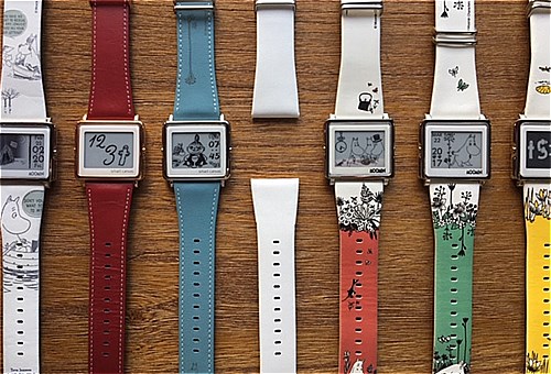 スマートキャンバス、ホワイトバンドプレゼントキャンペーン 